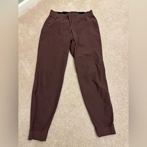 MENS LULULEMON ABC JOGGERS SIZE L